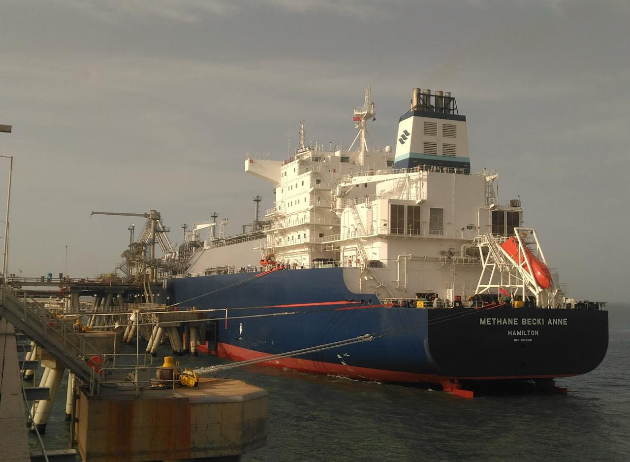 البترول : تصدير شحنة غاز مسال لشهر يناير 2026 لصالح 